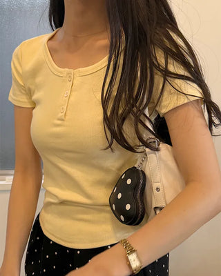 Button Point Round Short Sleeve T-Shirt