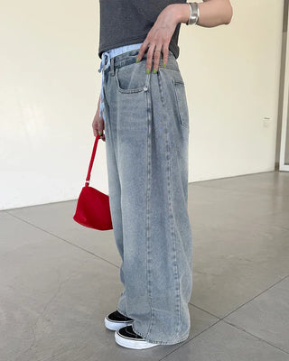 Side-out seam pleated denim pants