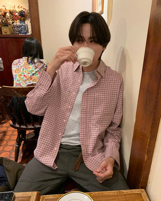 Simple checkered long-sleeved shirt