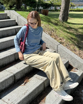 Simple round neck collar long-sleeve T-shirt