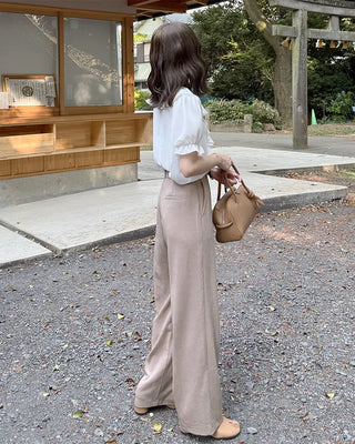 Ruffle Point Short-Sleeve Blouse