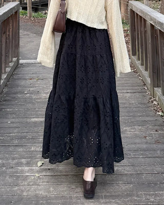 Perforated lace long skirt