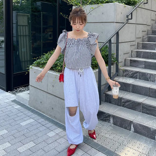 Gingham check frill blouse