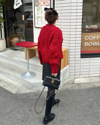 Cable Round Neck Knit