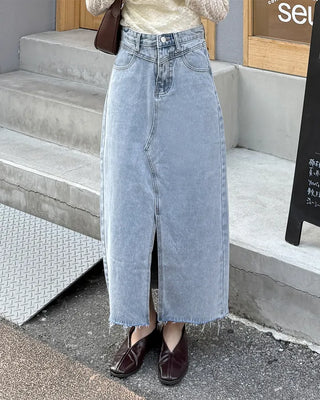Front slit slim fit denim long skirt