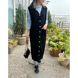 V-neck sleeveless long cardigan dress