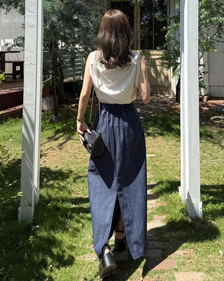 Simple linen maxi skirt with elastic waistband