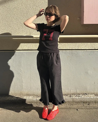 Frilled hem wide half pants