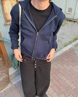 Standard fit hooded zip-up