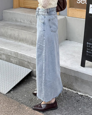 Front slit slim fit denim long skirt