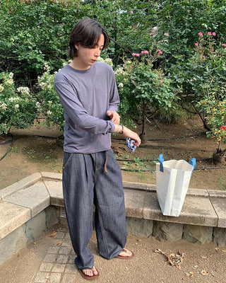 One-tuck indigo wide denim pants