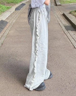 Side-frill sweatpants