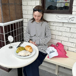 (Unisex) Striped Long-Sleeve T-Shirt