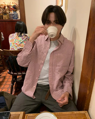 Simple checkered long-sleeved shirt