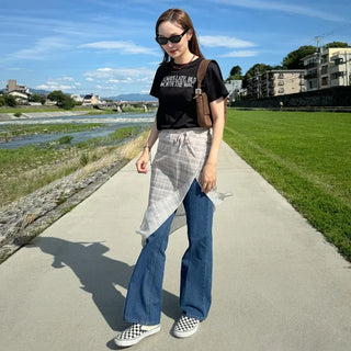 Simple denim pants