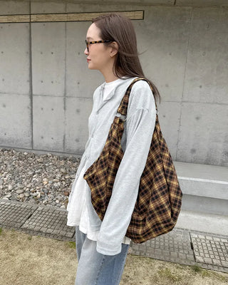 Round neck ribbed cardigan