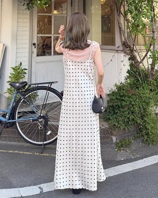 Simple summer short-sleeved knit