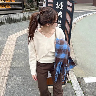 Sleeveless layered cropped knit
