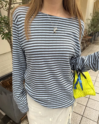 Boat neck striped long-sleeved T-shirt