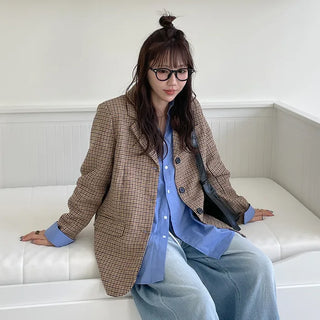 Button-up check jacket