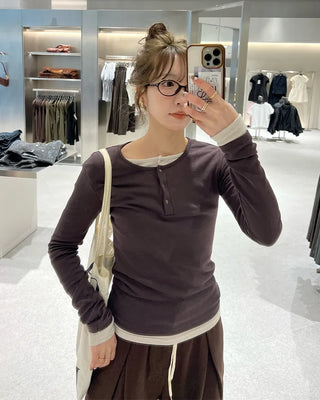 Half-open neck slim-fit layered t-shirt