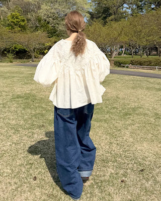 Jacquard lace balloon flare blouse