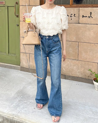 Embossed puff blouse