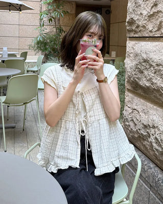 Two-way check sleeveless blouse