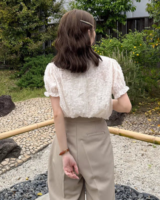 Lace short-sleeved blouse