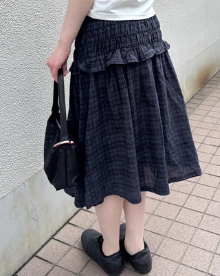 Waist-gathered check midi skirt