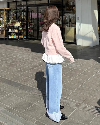 Simple cropped V-neck cardigan