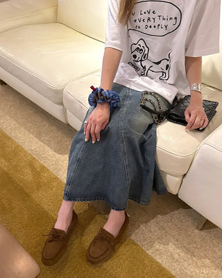 Suede ribbon loafers