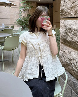 Two-way check sleeveless blouse