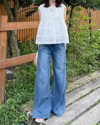 Slit detail denim pants