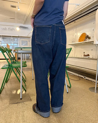 Wide-fit low-rise denim pants