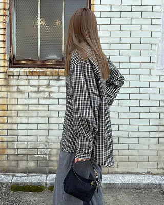 Loose-fit check shirt