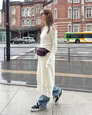 Flower pattern long-sleeved T-shirt