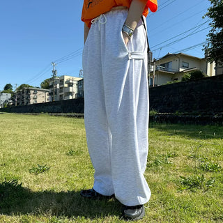 Side-button sweatpants