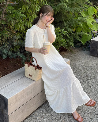 Long dress with ruffled hem