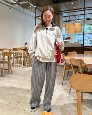 High-neck half-button sweatshirt