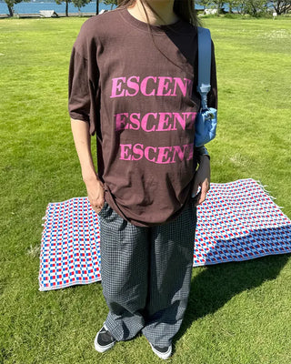 (Unisex) Escent Short-Sleeve T-Shirt