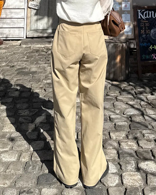 Classic pleated wide slacks