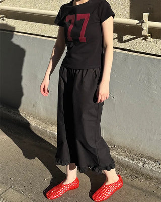 Frilled hem wide half pants