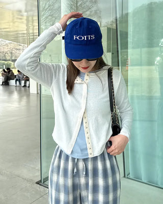 Basic long-sleeved T-shirt