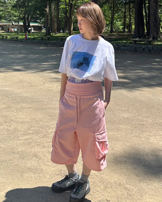 Wide-waist pocket Bermuda shorts