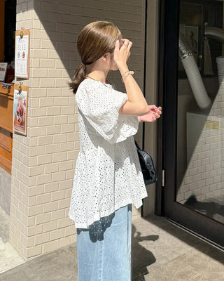 Balloon puff punching blouse
