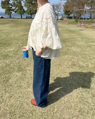 Jacquard lace balloon flare blouse