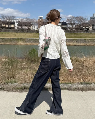 Lace-point color cardigan