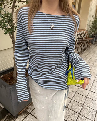 Boat neck striped long-sleeved T-shirt