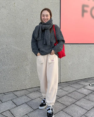 Fleece easy pants with pocket patch